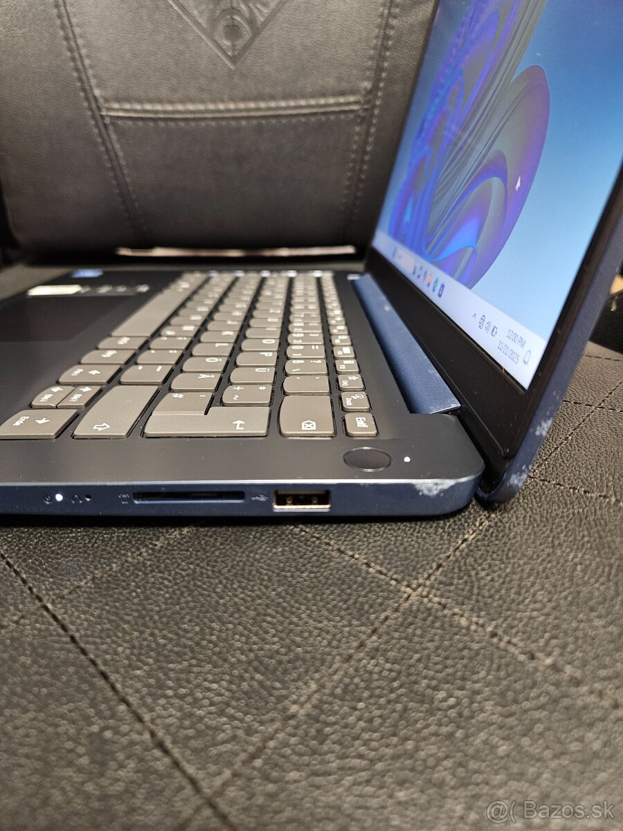 Lenovo IdeaPad 1 14IGL7 / intel / 4GB RAM / 128GB SSD - 5