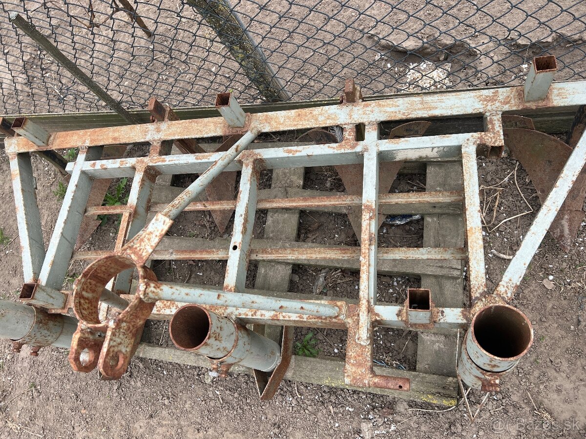 Predám riadkovač zemiakov a sadzač zemiakov - 5