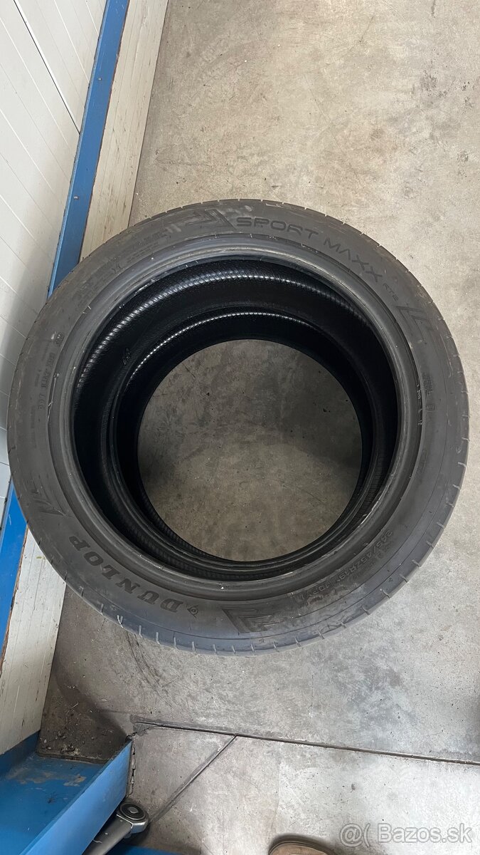 Dunlop 245/45R19 102Y RT2 - 5
