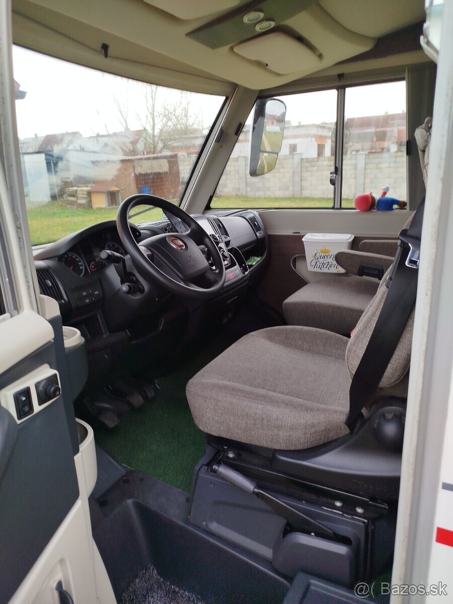 autokaravan Burstner - 5