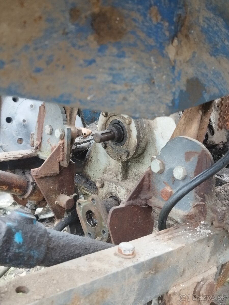 Malotraktor domácej výroby.(Rezervácia do 26.11) - 5