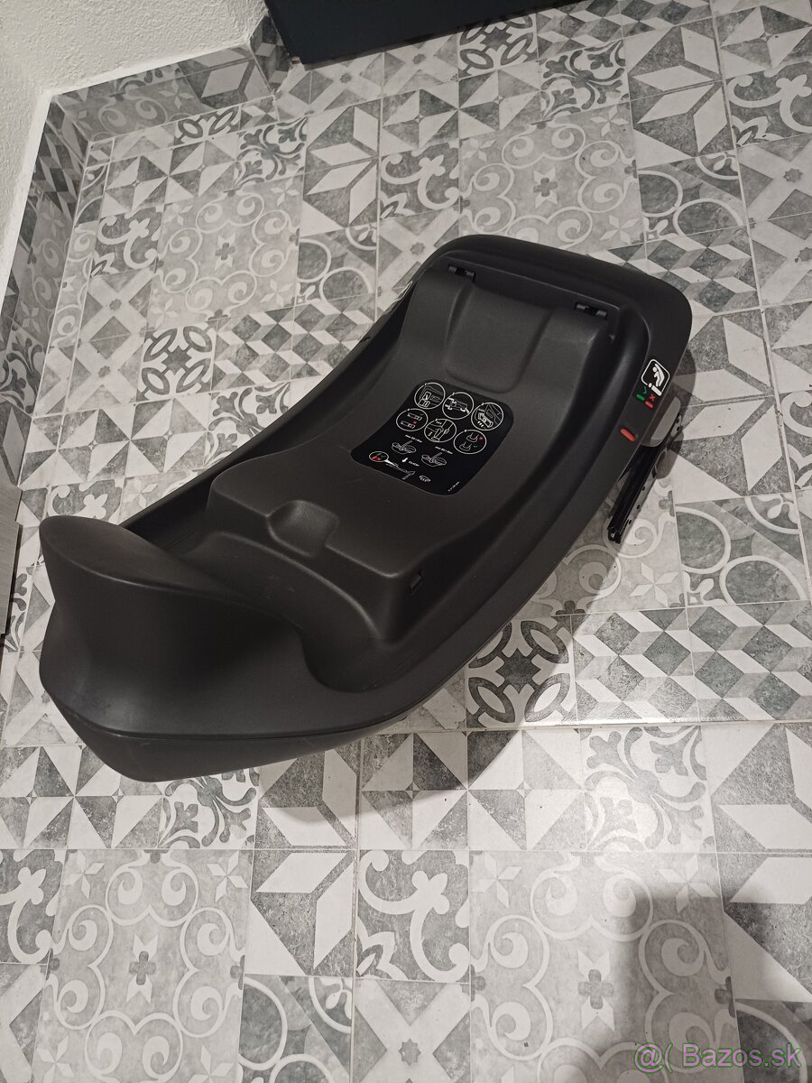 CYBEX Aton B2 + Základňa Cybex Base One - 5