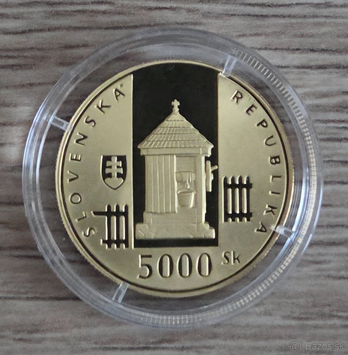 Zlatá zberateľská minca 5000 SK Vlkolinec 2002 - 5