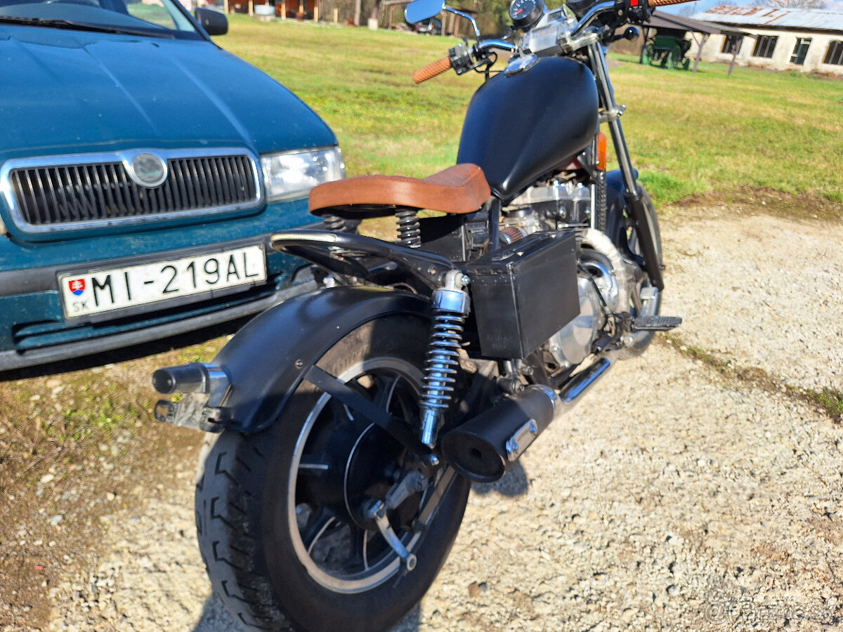 Kawasaki LTD 450 - 5