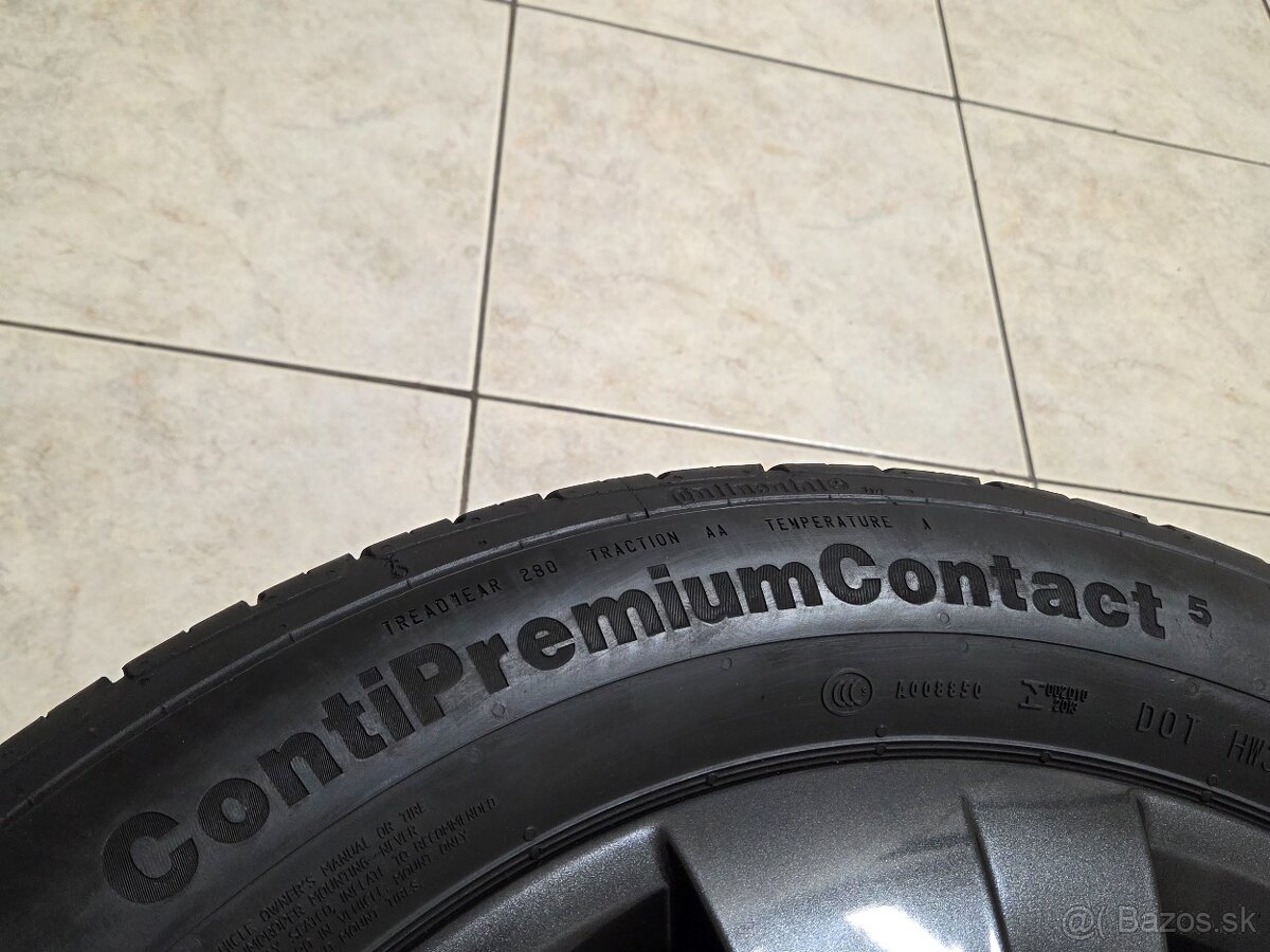 black ŠKODA r17 + Continental 90% - 5