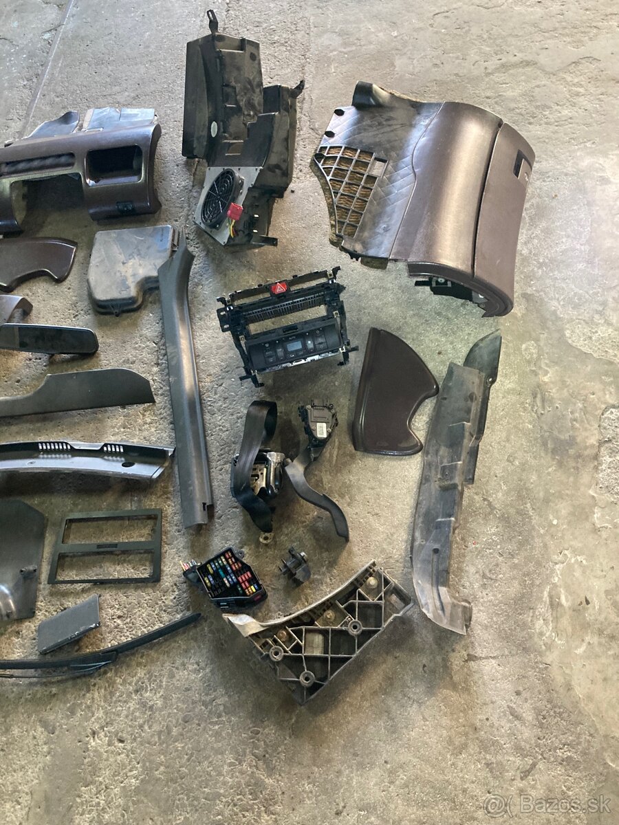 Náhradné diely AUDI A4 B5 - 5