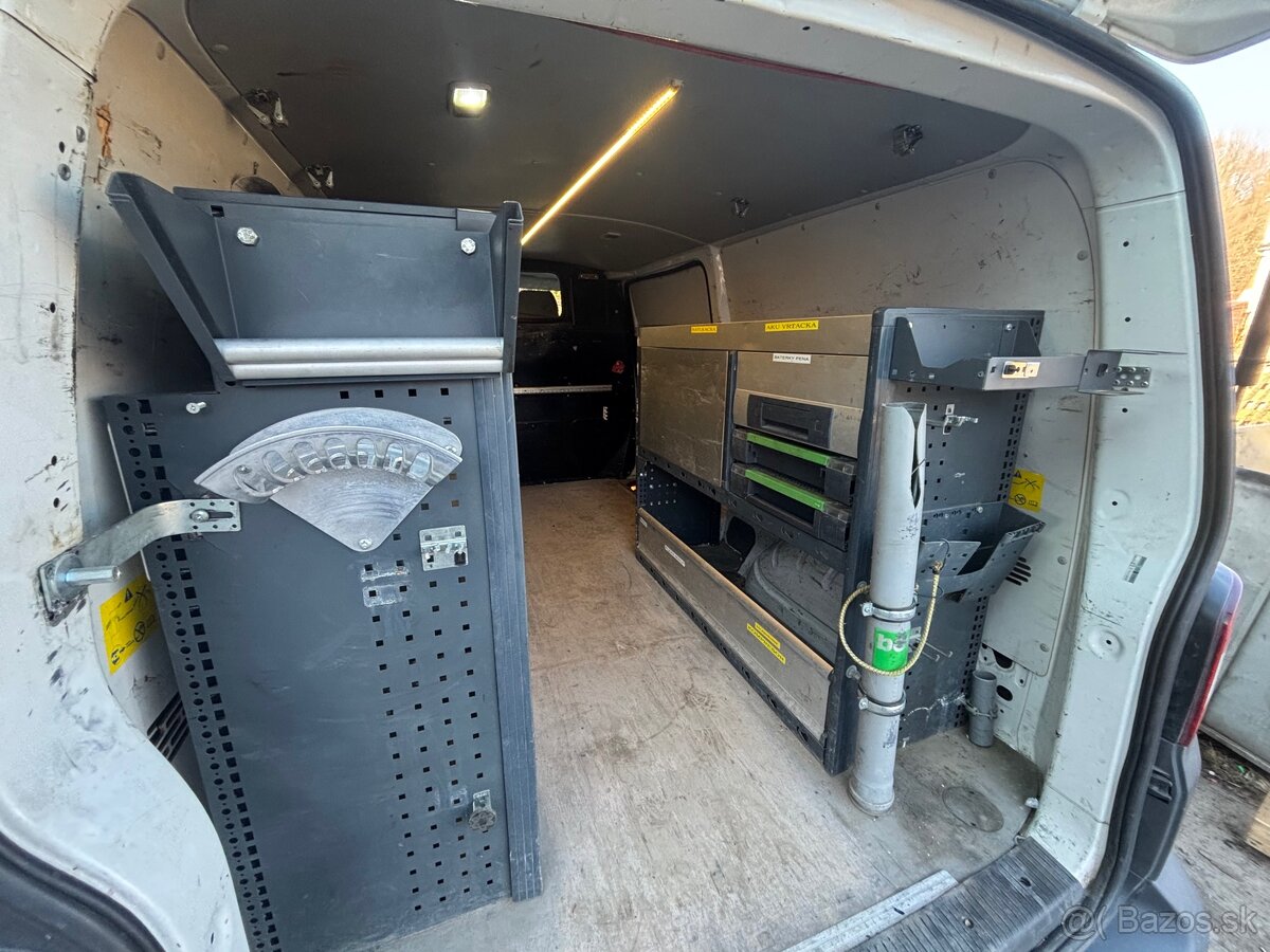 Vw Transporter T5 Long 2.0 TDI Regalova nadstavba - 5