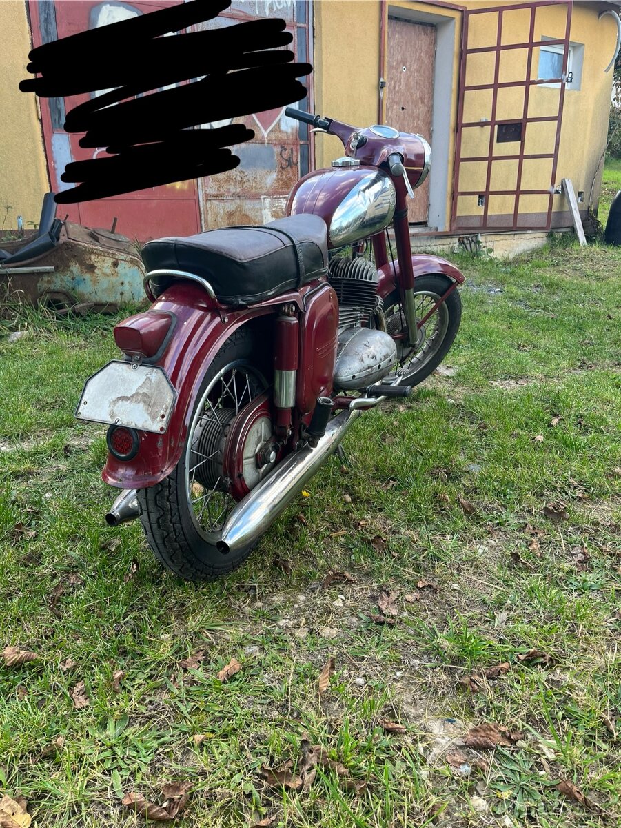 Predam Jawa 350/360 panelka r.v 1965 - 5