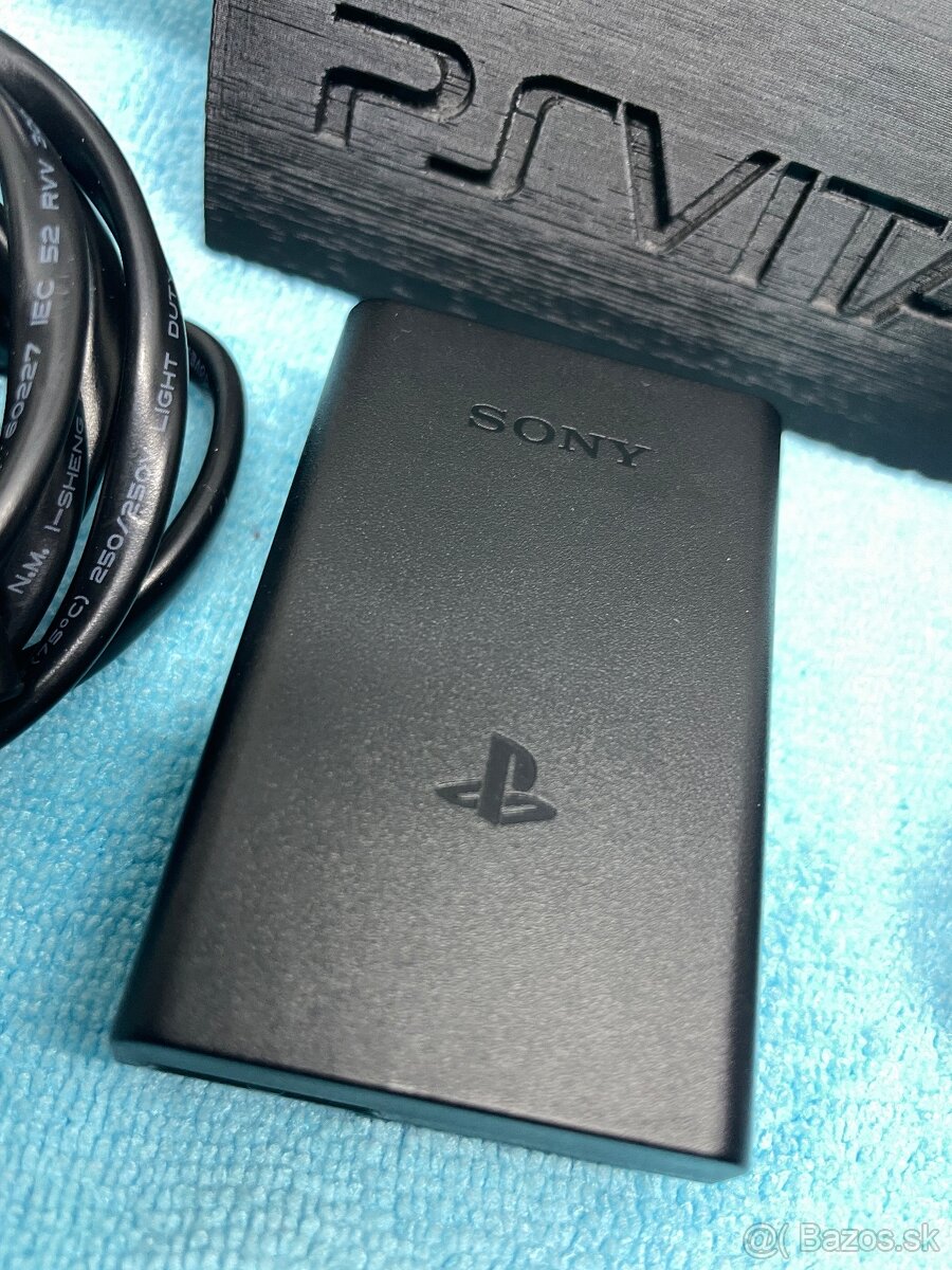 PS vita PCH-1004 oled displej -folia +4gb - 5