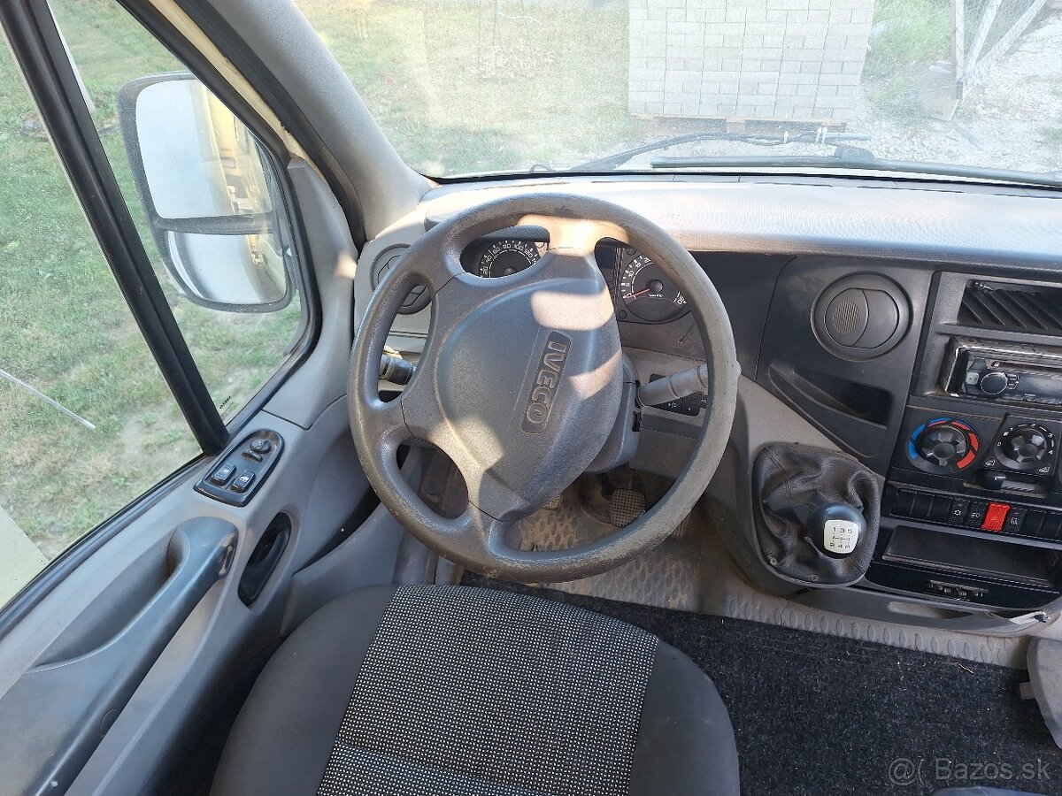Iveco daily 2.3 2006 6miestne - 5