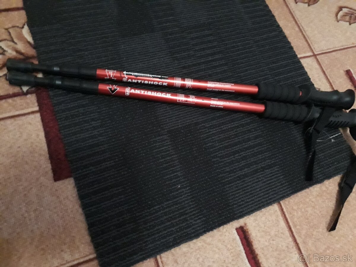 Predám zvonček,termofor,ploskačku,trekin.palice - 5