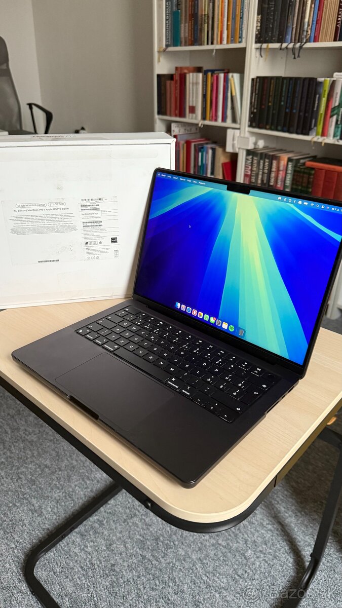 MacBook Pro 14" M3 PRO SK 2023 Vesmírne čierny - 5