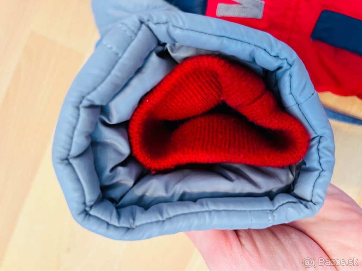 Predám detskú zimnú kombinézu 2v1. Najteplejšia vec. - 5