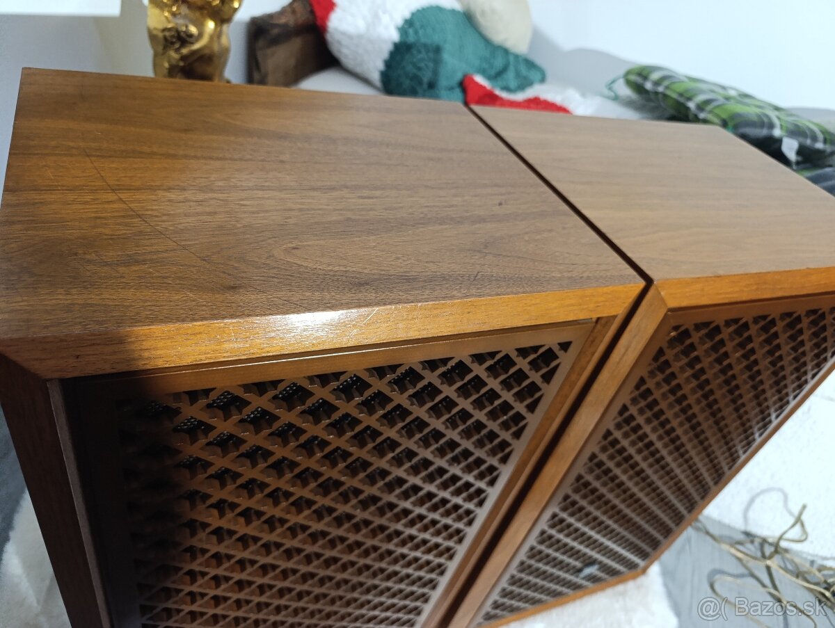 Sharp vintage reprobedne - 5