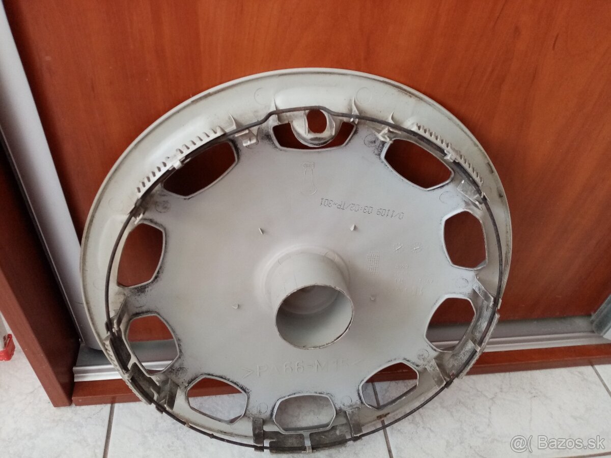 Puklica 15" - Škoda Octavia 1 - 5