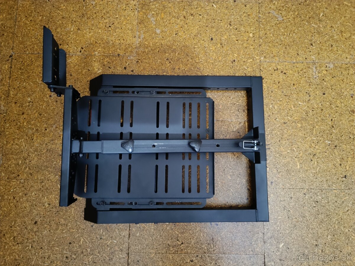 Stojan na volant a pedále značky Next Level Racing - 5