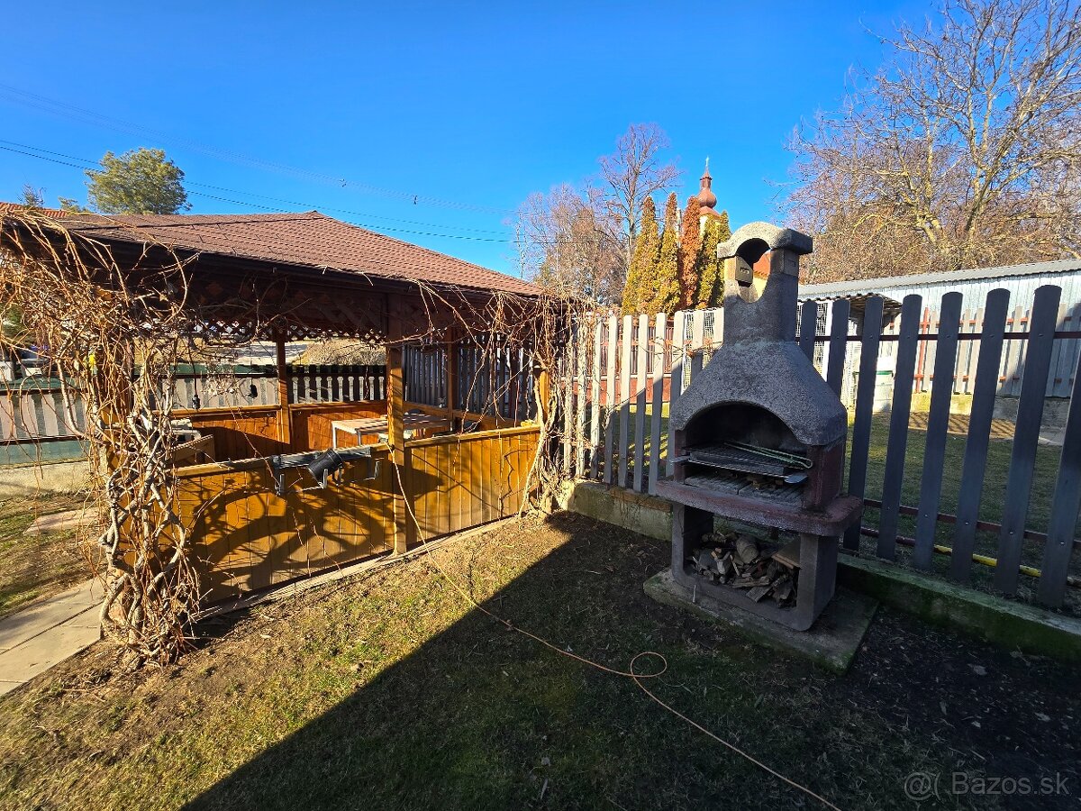 Rodinný dom s pozemkom 967 m² v obci Hosťová pri Nitre - 5