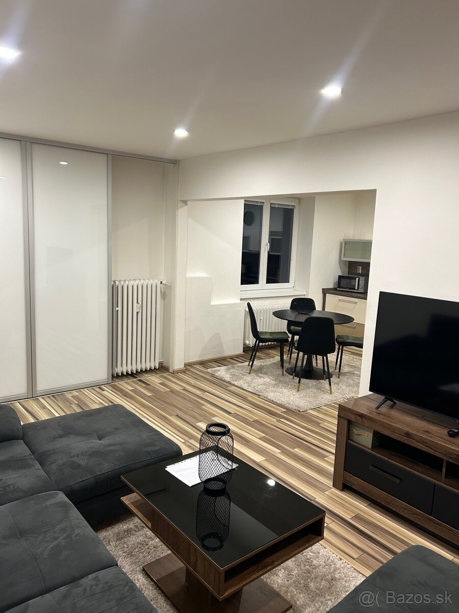 Prenájom 2-izbový byt Žilina, Bulvár - 5