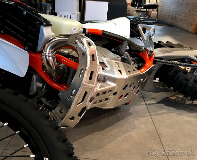 Kryt motoru a kolene výfuku KTM, Husqvarna, Gas Gas