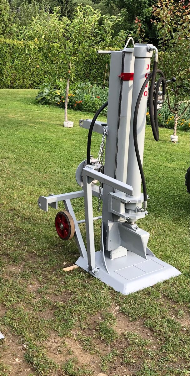 Hydraulická štiepacka - 5