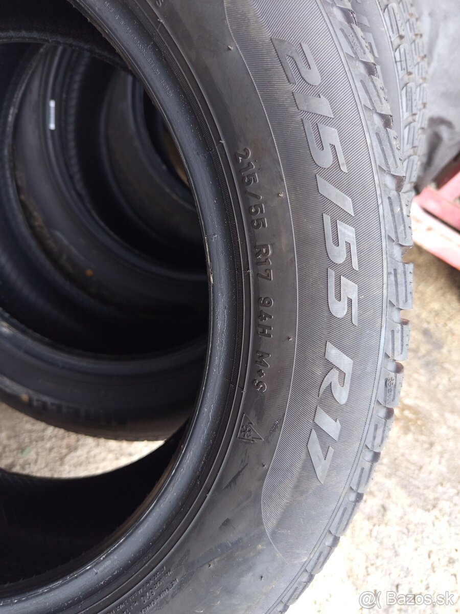 Pirelli sottozero 3 215/55R17 - 5
