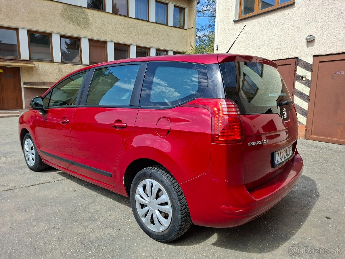 Peugeot 5008 - 5