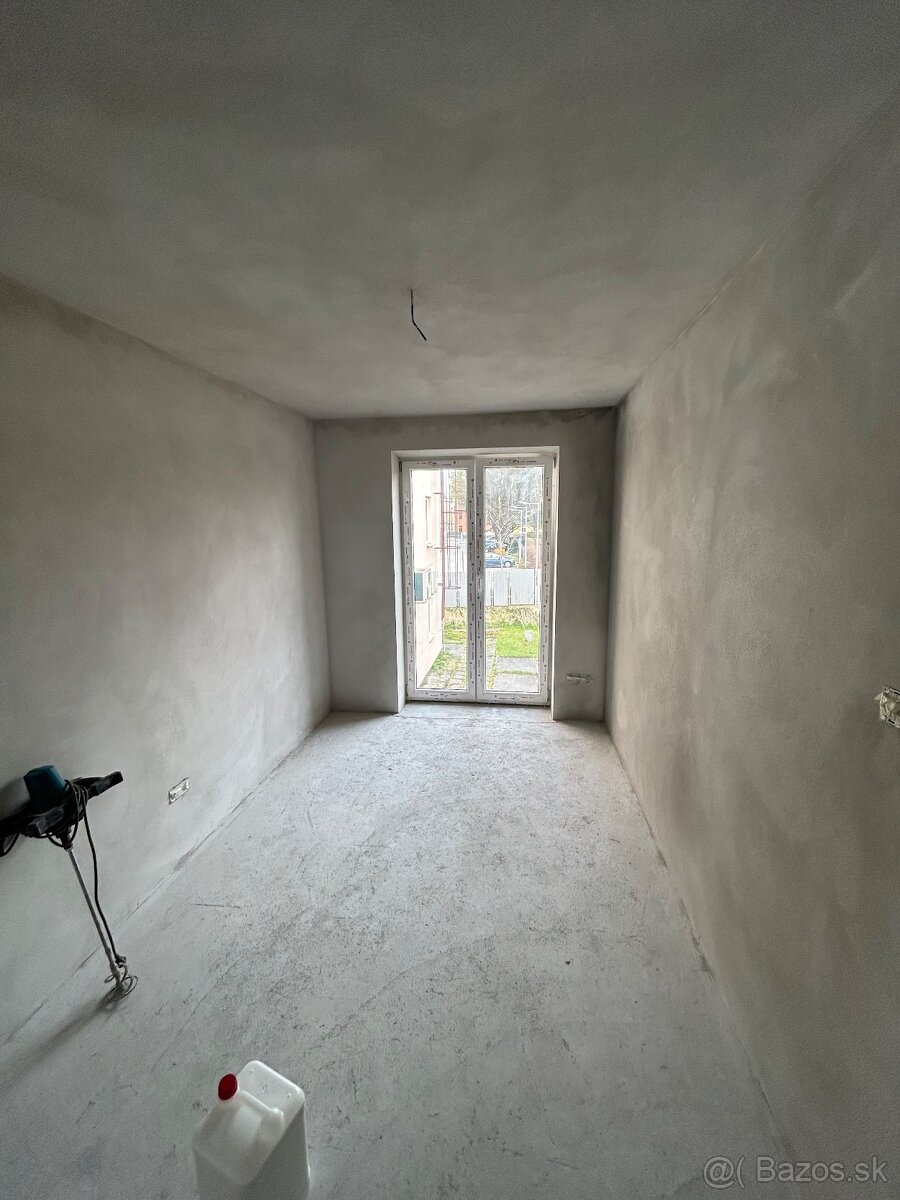 Stavebné práce,rekonštrukciE - 5