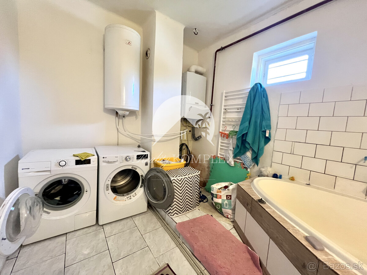 Reality KOMPLEX s.r.o. ponúka na PREDAJ priestranný 5-izbový - 5