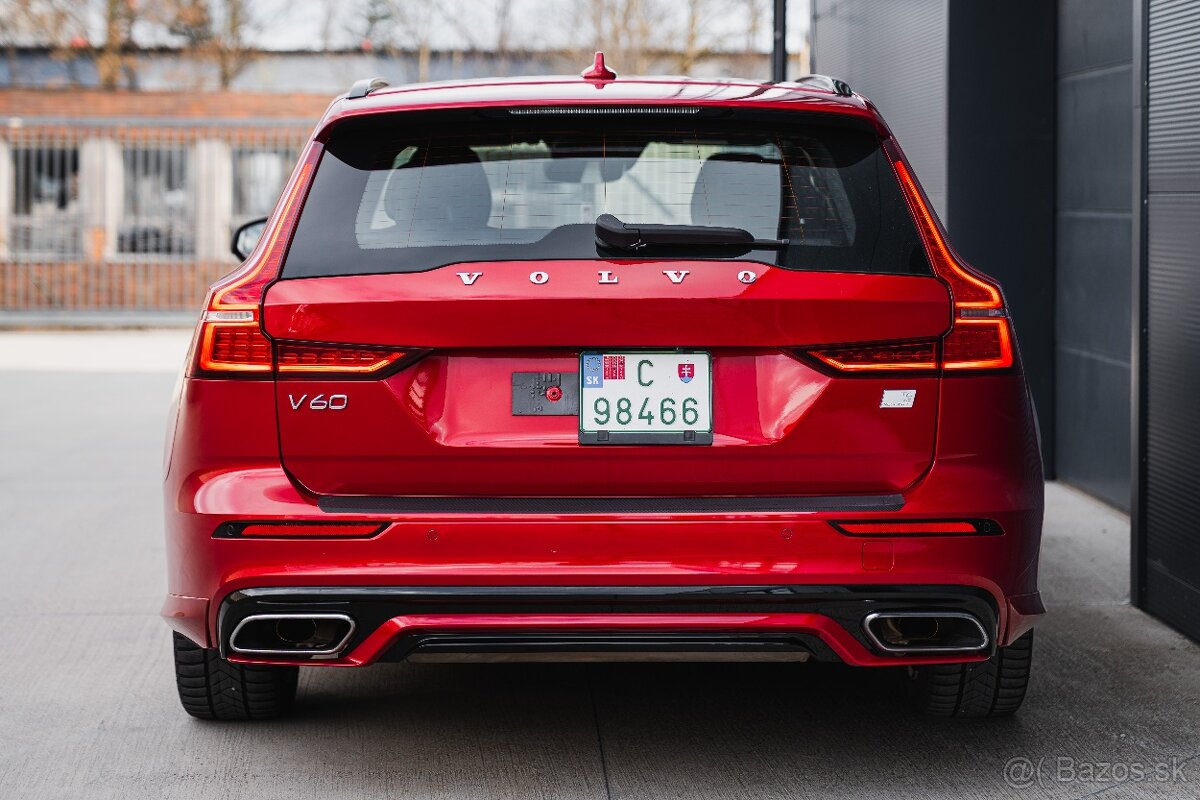 Volvo V60 T6 R-Design - Pohon všetkých kolies - 5