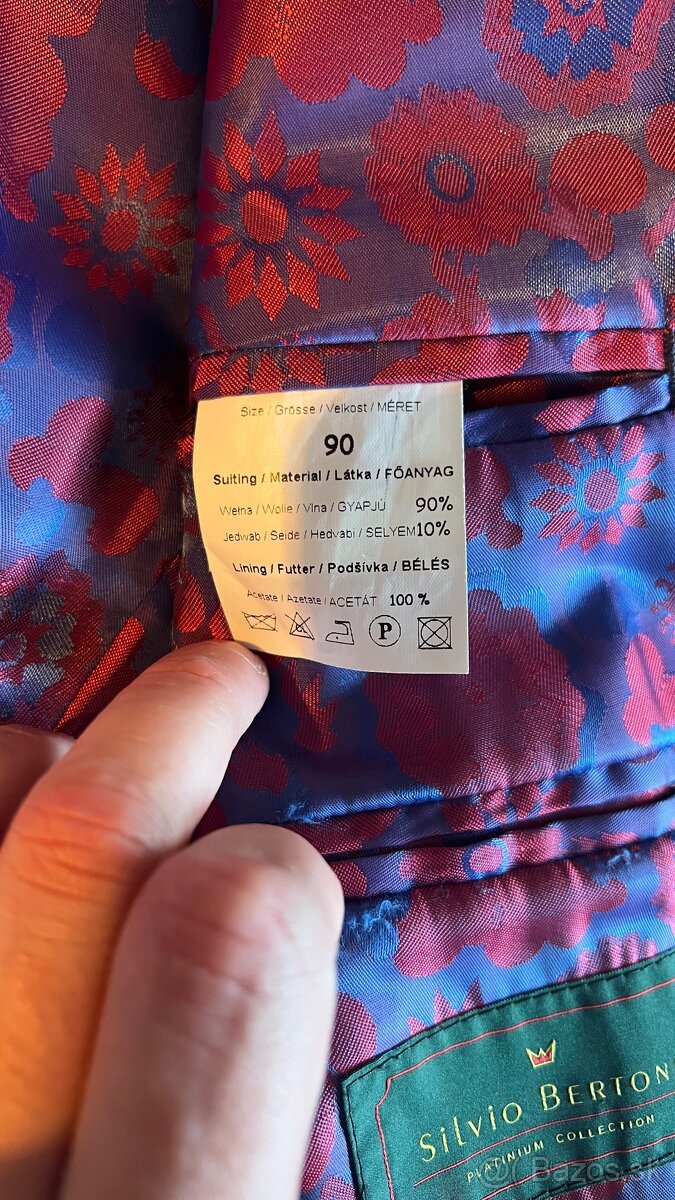 Tmavomodry oblek - 5