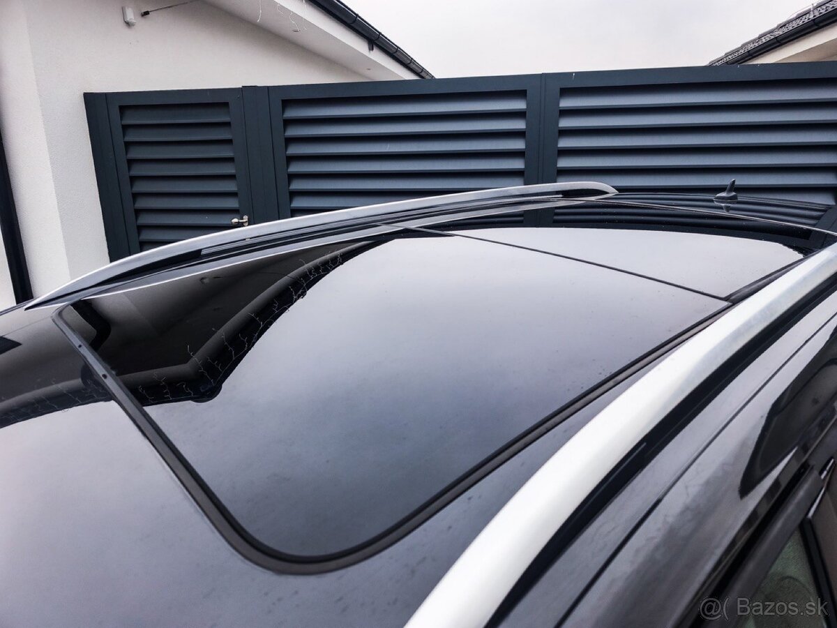 Volkswagen Golf Variant 2.0 TDI 4MOTION - 5