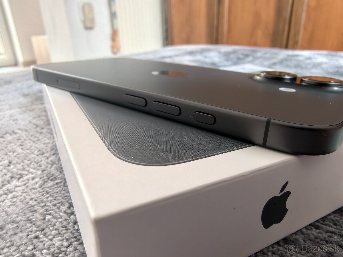 Predám iPhone 17 256GB - 5