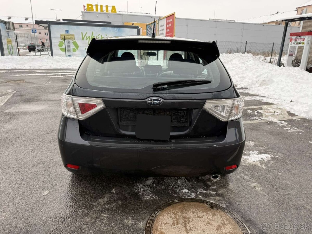 Subaru Impreza 2010 Benzín Automat - 5