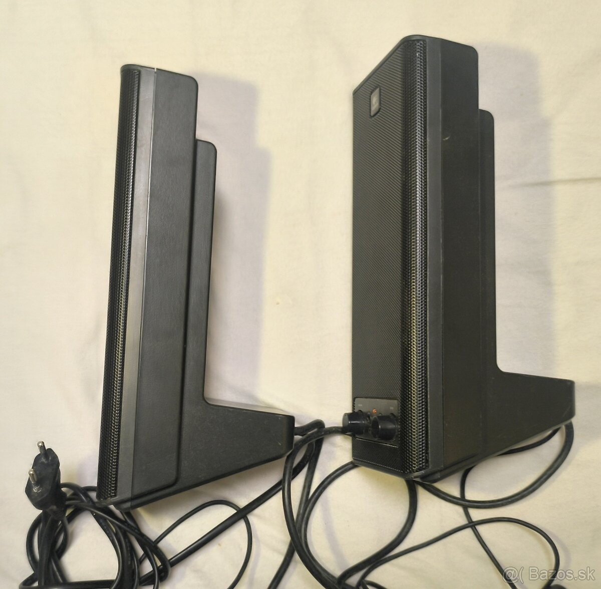 Predám reproduktory k PC Logitech S-0264B - 5