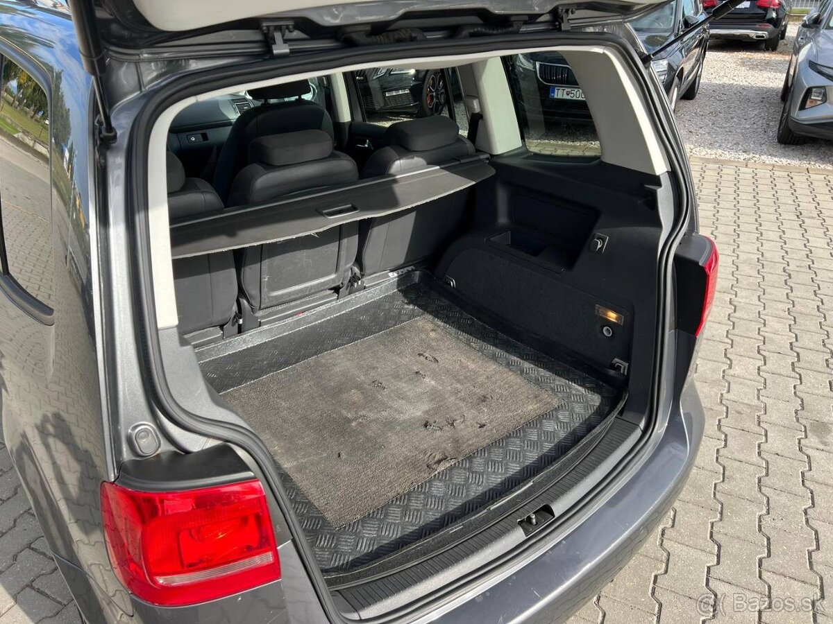 Volkswagen Touran 1.6 TDI BlueMotion Technology Comfortline - 5