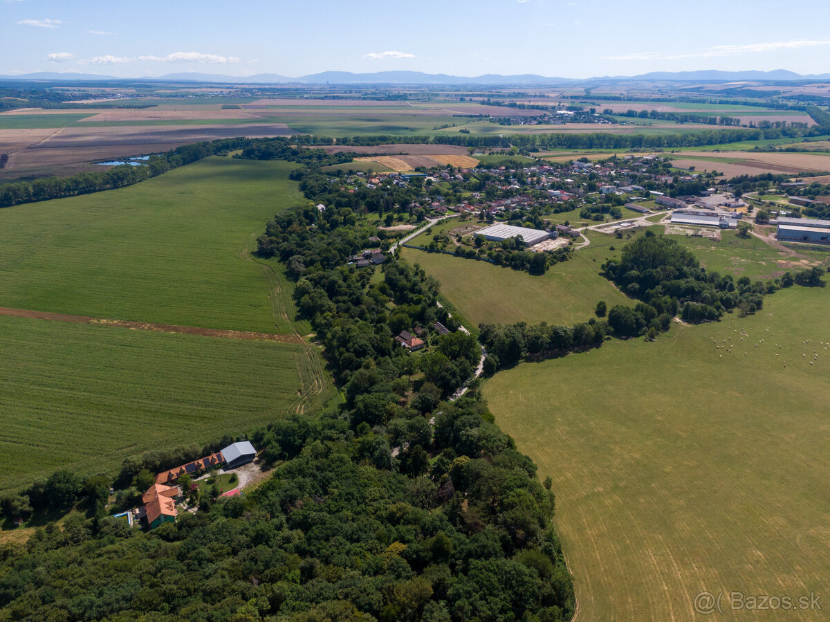 Zaujímavý investičný pozemok | 4 499 m² | Žarnov - 5