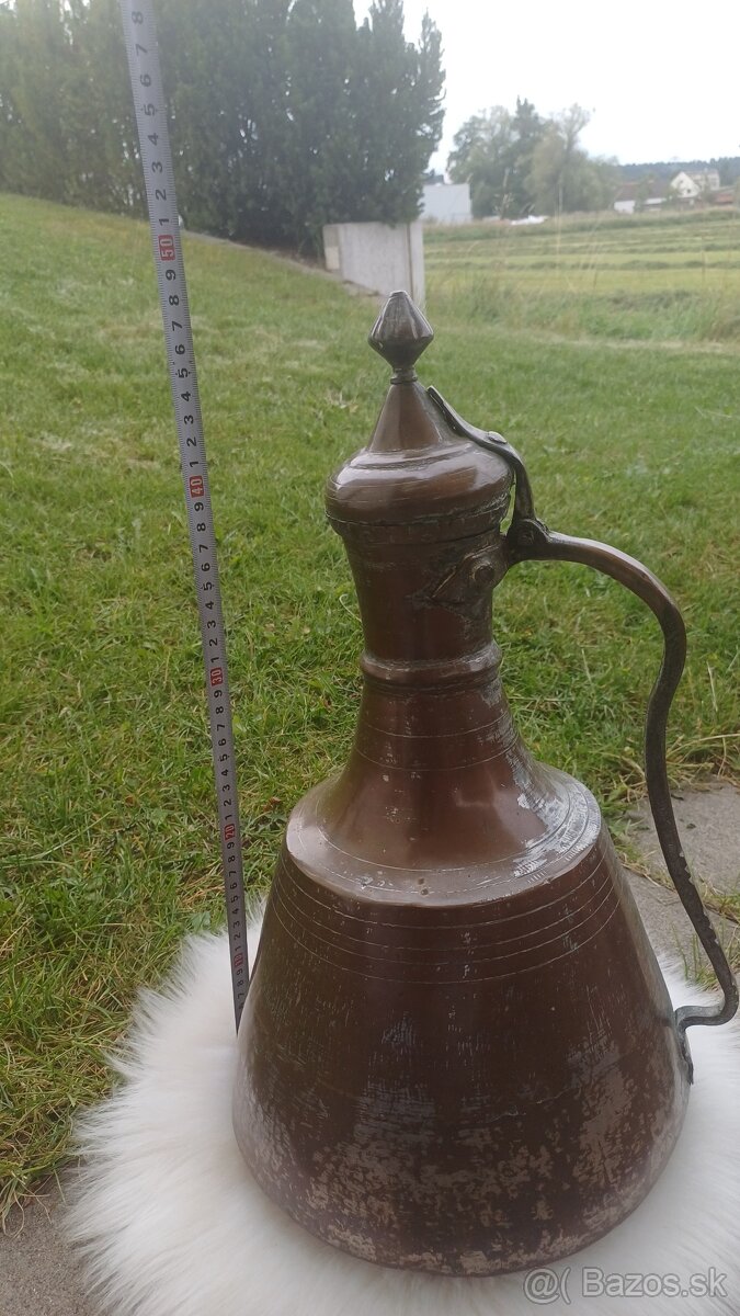 Starý kovový džbán - 5
