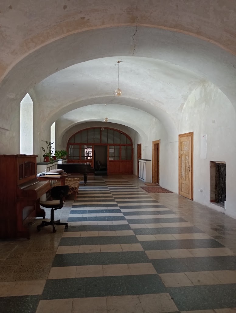 Prenájom kancelárie v KC Kláštor v centre Rožňavy - 5