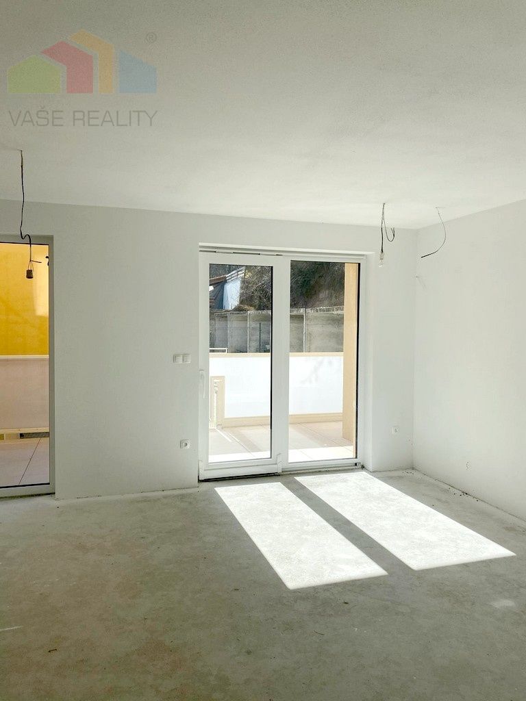 Trojizbový mezonetový byt Banka pri Piešťanoch - 5