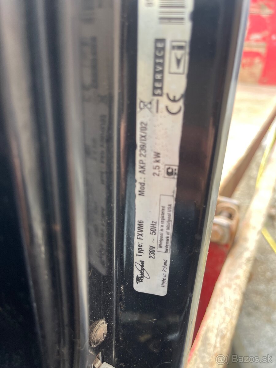 Predám elektrickú rúru Whirlpool - 5