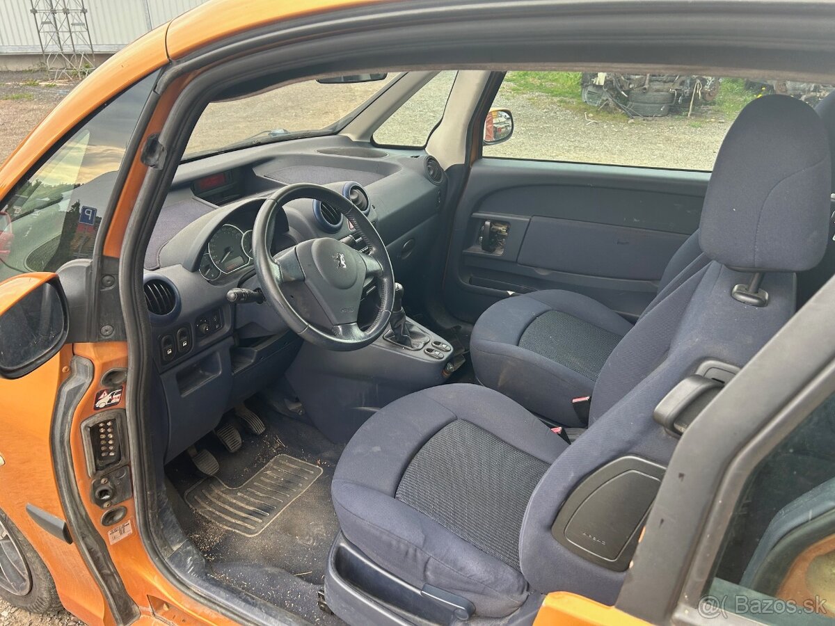 Peugeot 1007 1,4HDI 50KW typ 8HZ prodám díly - 5