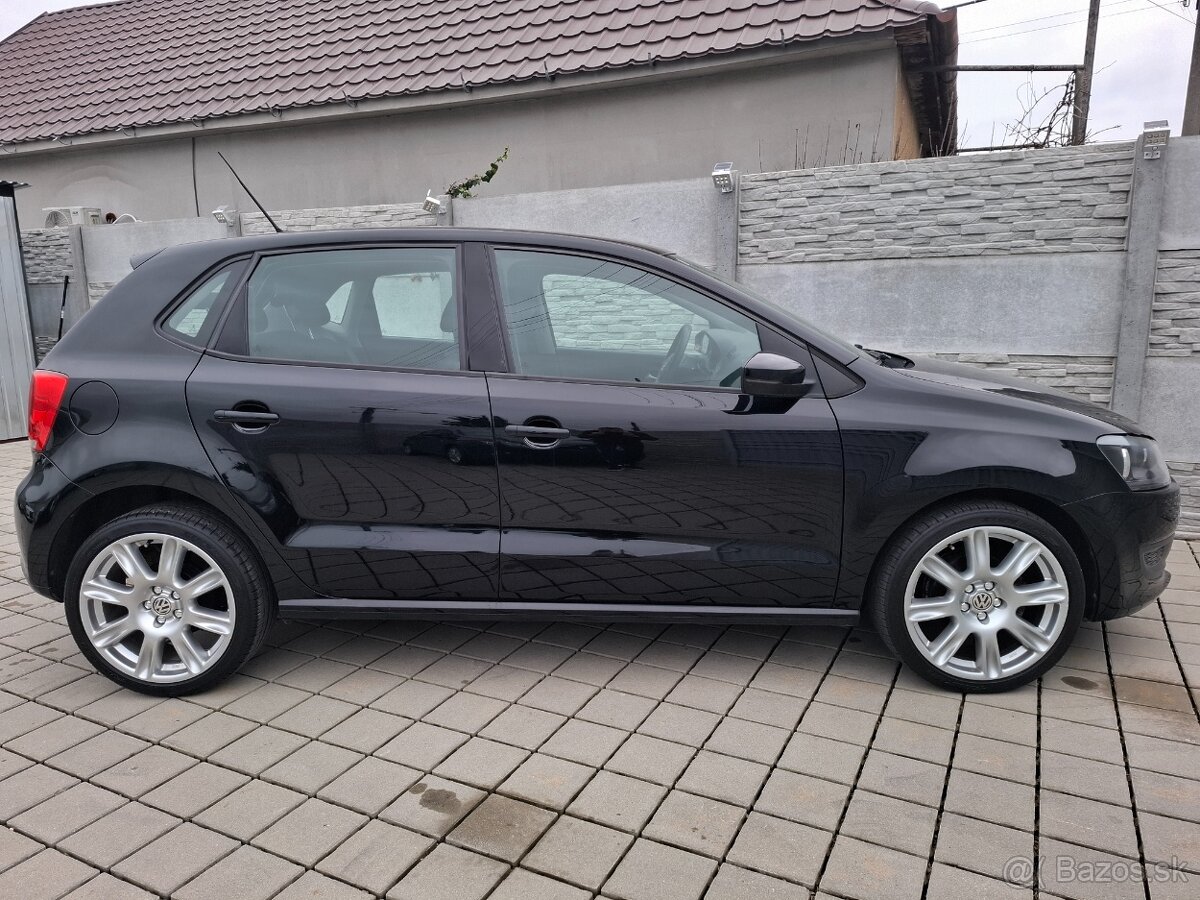 VOLKSWAGEN POLO 1.2 TRENDLINE NAVI - 5