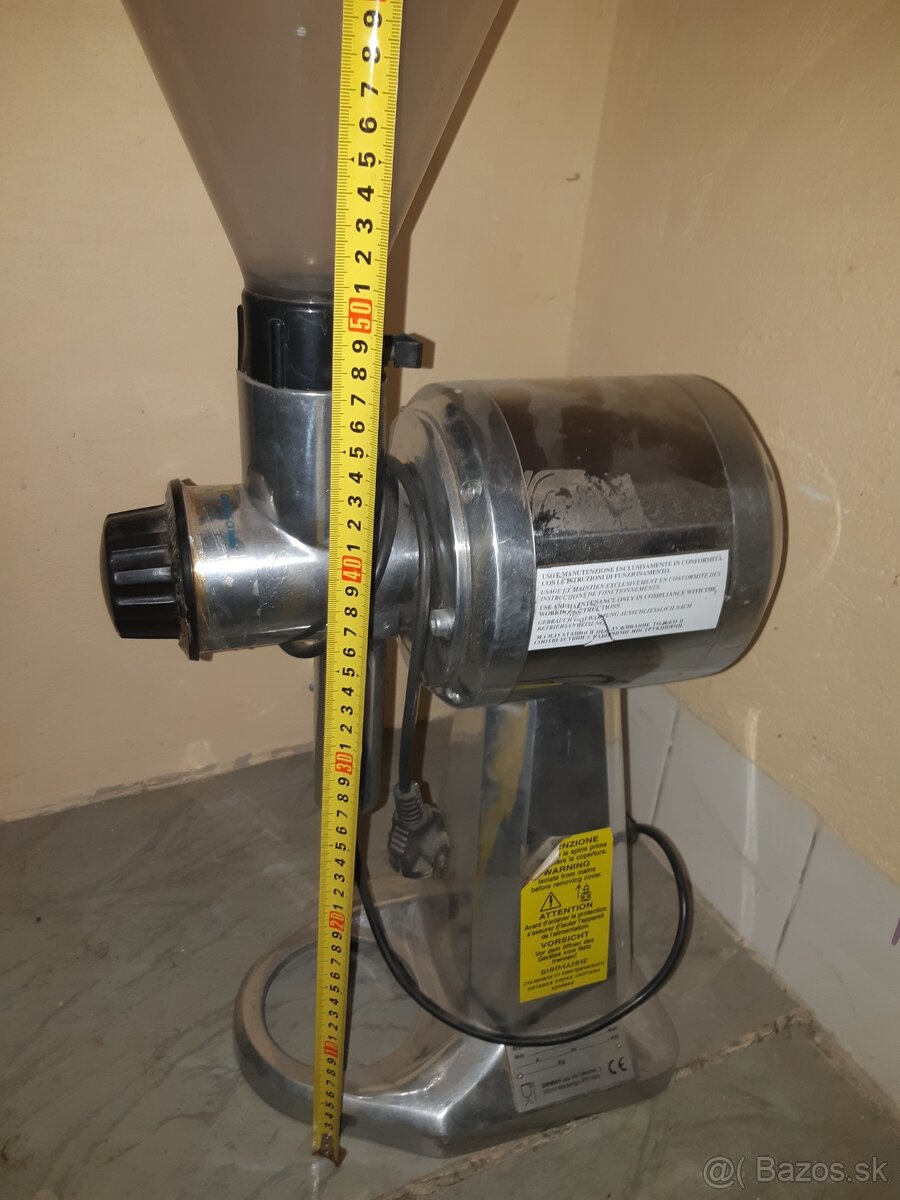 Predam profi mlyncek na kavu - 5