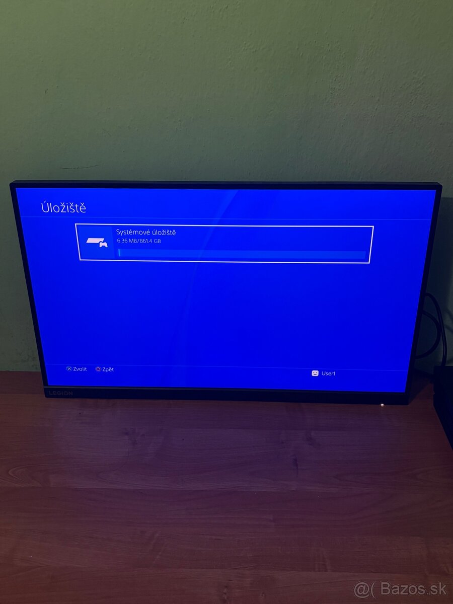 Dobrý deň Ponúkam na predaj Sony PS4 PRO 1TB Stav 10/10 - 5