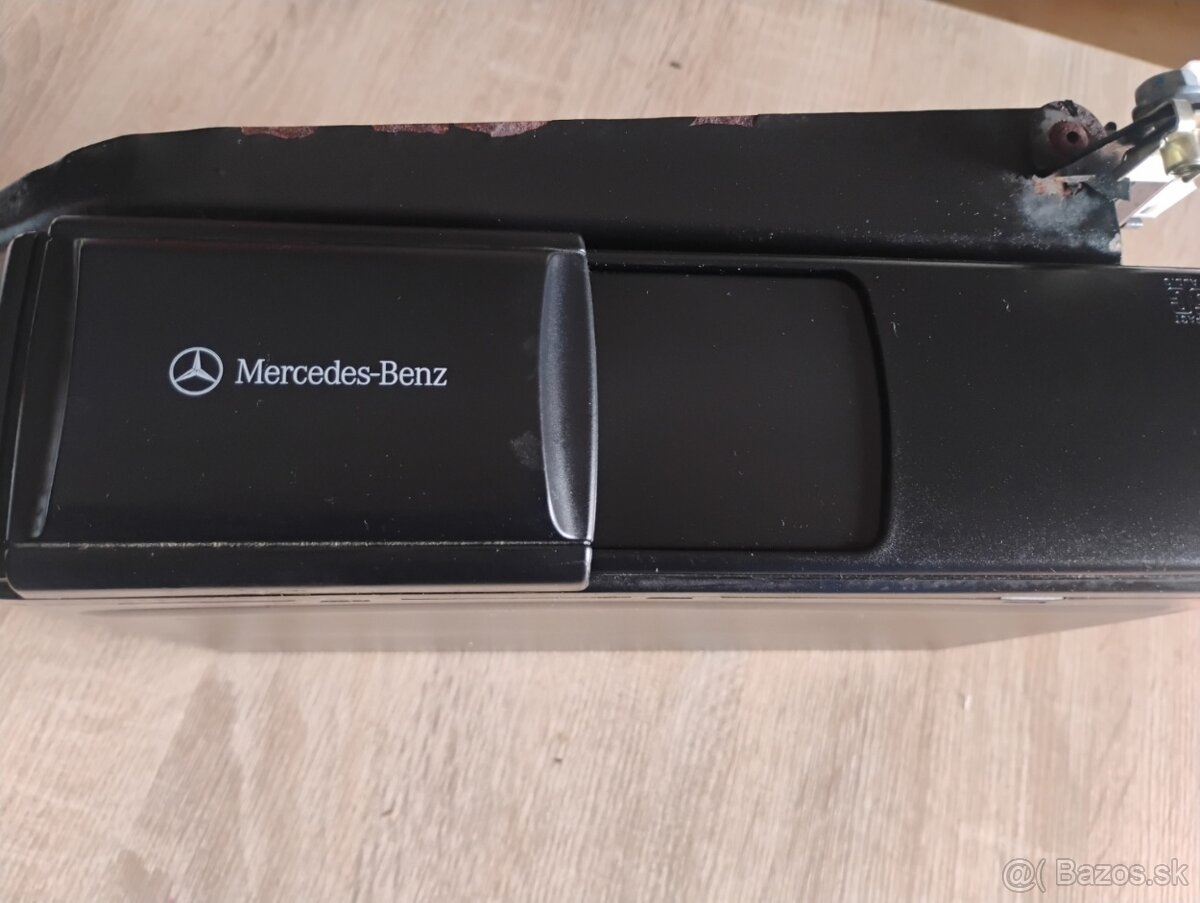 Predám originál autorádio Mercedes Benz - 5