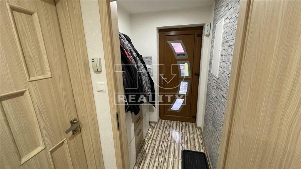 Rodinný dom na predaj - Malý Čepčín - 5