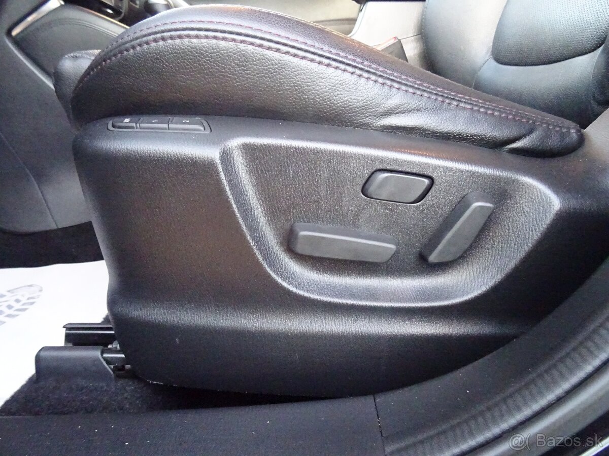 Mazda CX-5 2,2 Skyactiv-D 4x4 129kW tažné, pěkná výbava - 5