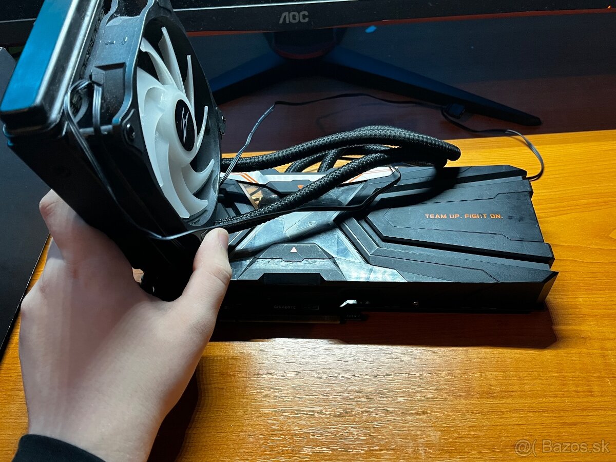 1080Ti Waterforce AORUS - 5