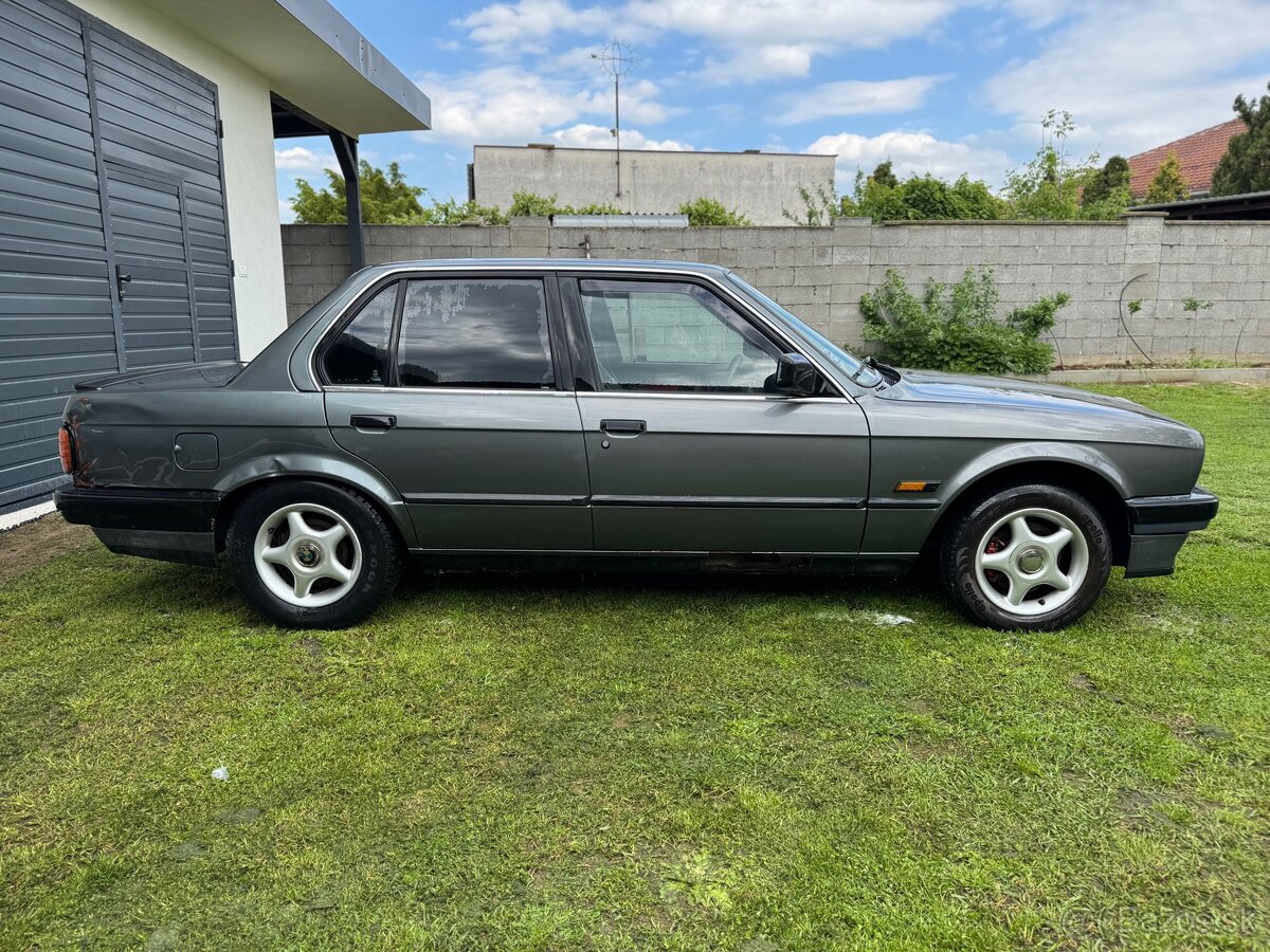 BMW e30 - 5