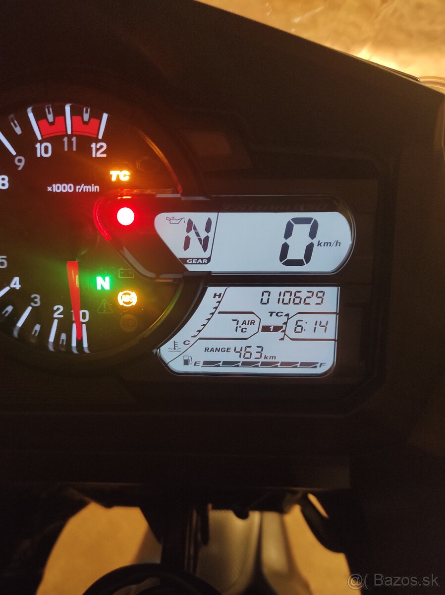 Suzuki V strom dl 650 - 5